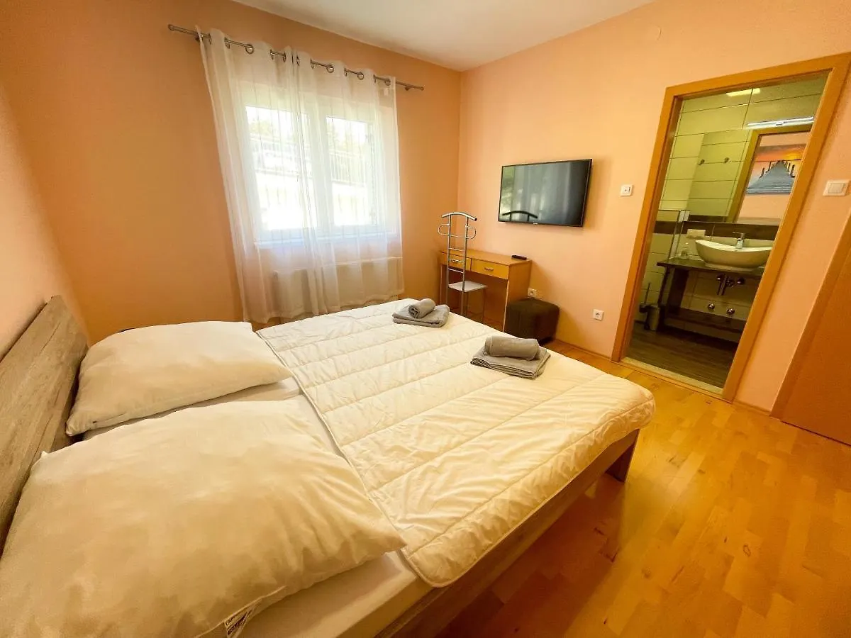 Apartments Sams Novi Vinodolski