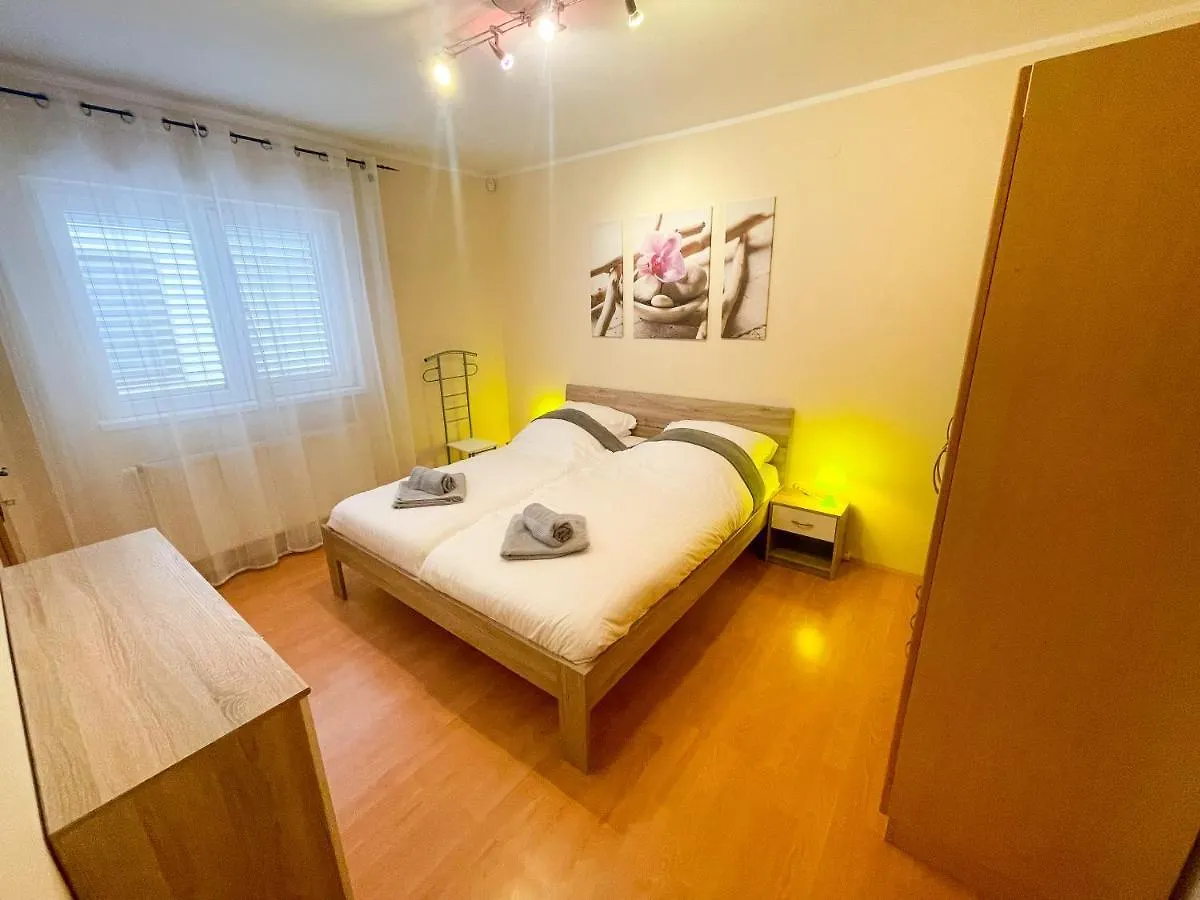 Apartments Sams Novi Vinodolski Chorwacja